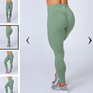 HBXMN V-STYLE FULL LENGTH SCRUNCH LEGGINGS
